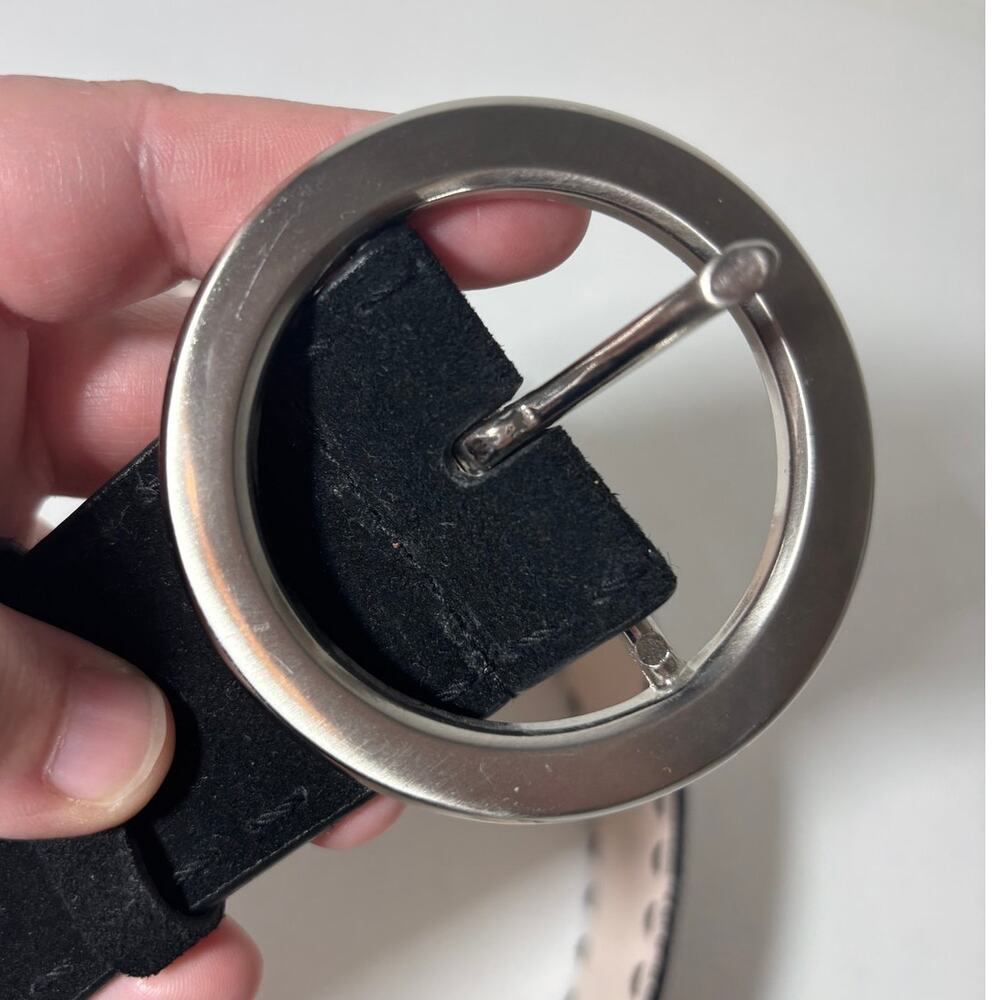 New York & Company Size L Black Genuine Suede Leather Belt w/ Circle Buckle - Picture 4 of 4
